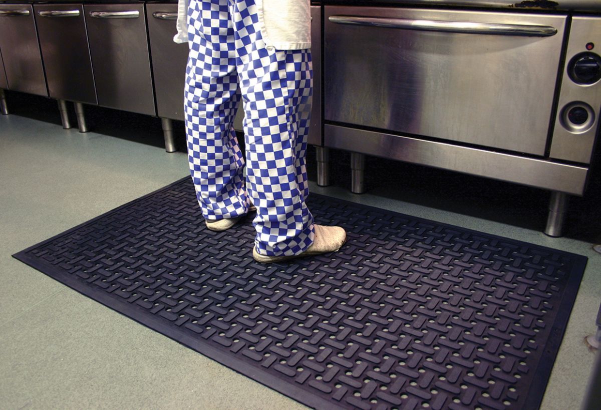 First Mats Introduces a New Range of Specialist Floor Matting for Restaurants and Commercial Kitchens