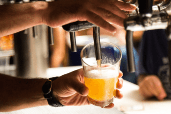 Choosing the Right Draft Beer Dispenser for Your Restaurant