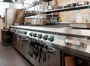 The Importance of Hiring Hood Cleaners for Commercial Kitchens