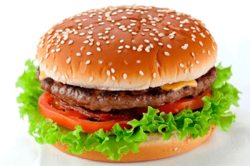 From Street Food to Mainstream: How Burgers Have Become a Cultural Icon