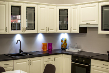 The Benefits of Using LED Bar Lights in Commercial Kitchen Equipment