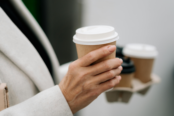 Custom Disposable Coffee Cups: A Key to Customer Loyalty