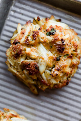 Top Reasons Seafood Lovers Are Choosing Online Crab Cake Delivery