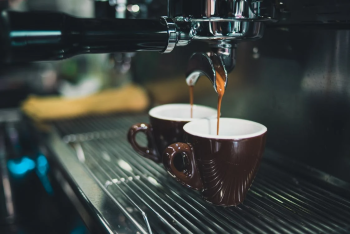 Brew & Serve: Why Restaurant Coffee Equipment Matters