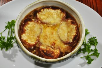 Classic French Onion Soup, Step by Step