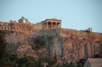 From Athens to Rome: A Digital Guide to Ancient Wonders