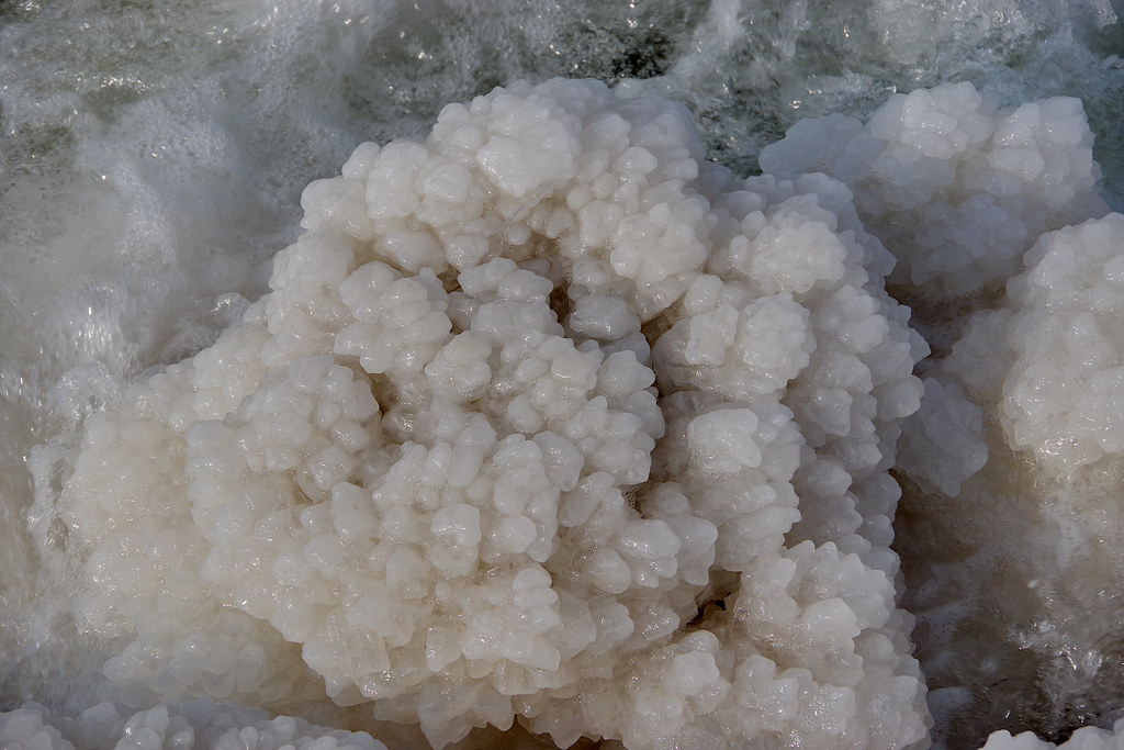 The Art of Infused Salt: How Layered Flavor Transforms Everyday Cooking