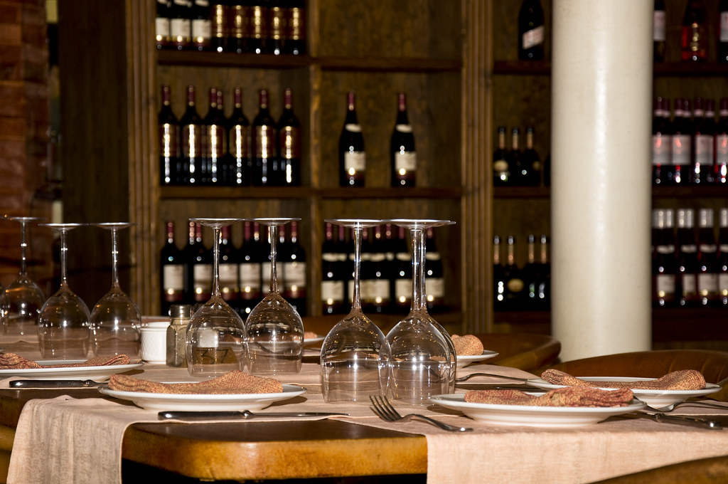 Thanksgiving Wine Pairing: A Dish-by-Dish Guide