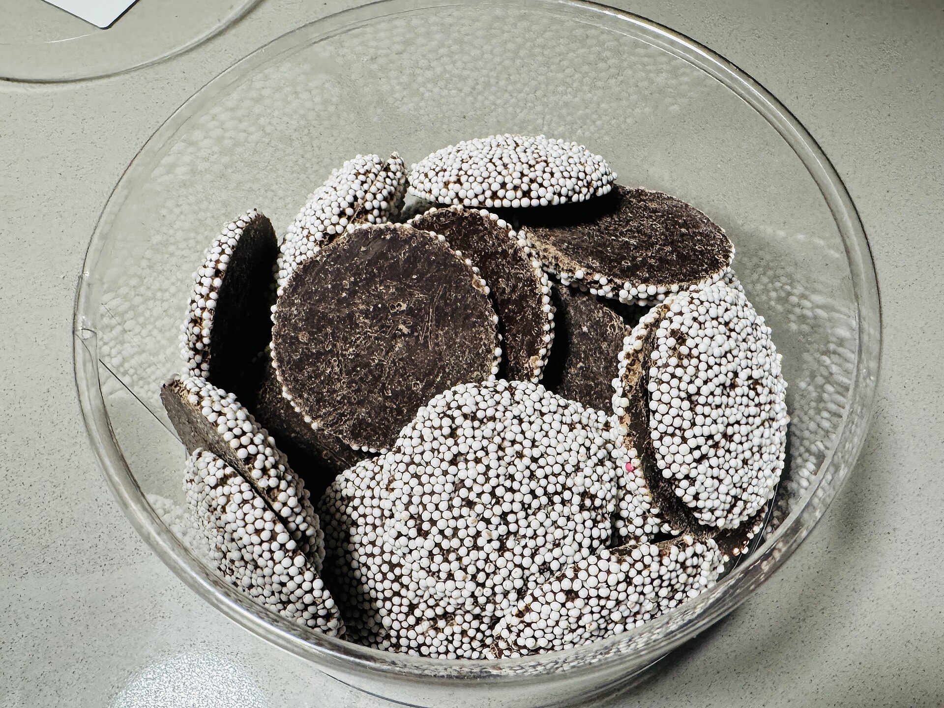 Wine and Chocolate Pairings: A Guide to Perfect Flavor Combinations